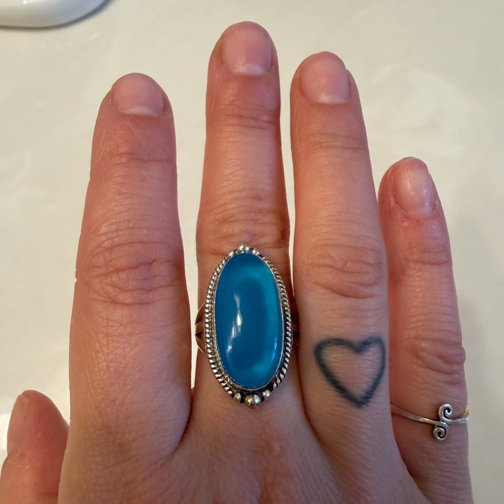Ring - Picture 5 of 6